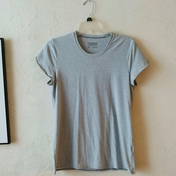Patagonia tulip sleeve tee - Picture 1 of 6